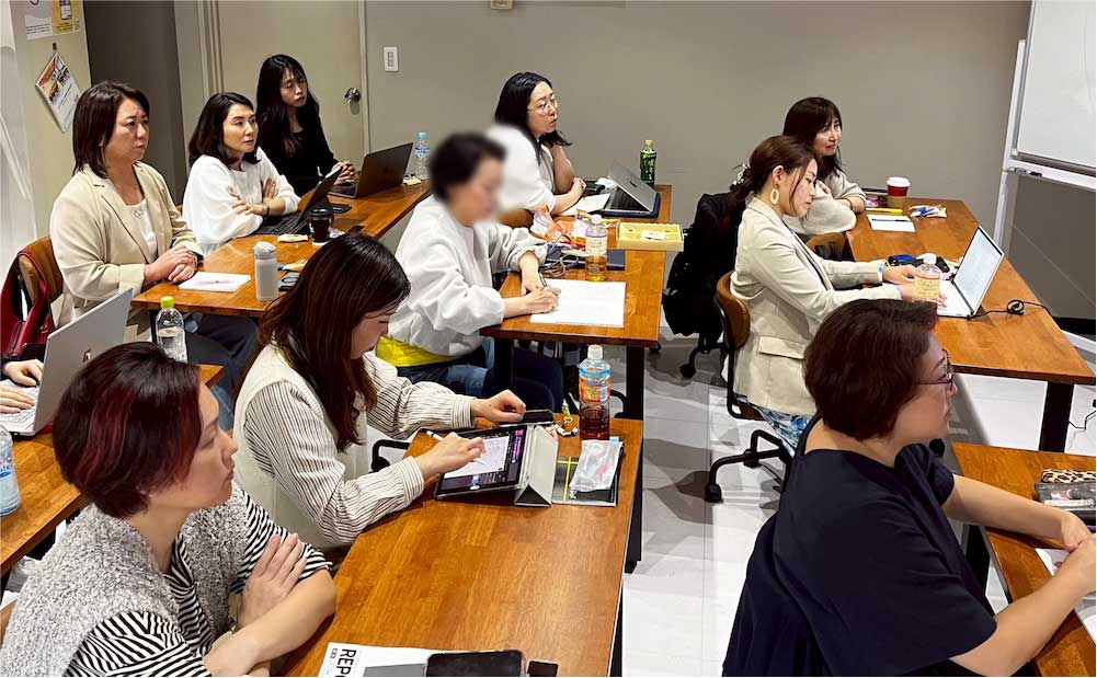 数字もデザインも、両方伸びる